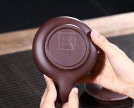 《鴻運當(dāng)頭紫砂杯》