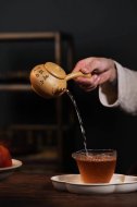 《笠帽唐羽》宜興純手工紫砂壺工藝美術師吳余生原礦黃金段
