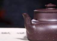 《金砂納?！纷夏嘧仙安鑹厝止すに嚸佬g(shù)師宜興原礦紫砂喝茶壺