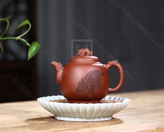 《靈龍納?！? title=