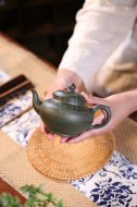 《心經(jīng)笑櫻》宜興紫砂壺工藝美術(shù)師手工頂級(jí)民國(guó)綠泡茶壺禮品笑櫻