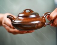 獨(dú)家首發(fā)，品名：線圓。泥料：極品紫泥（